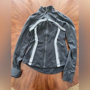 Women's Gray Zipup Jacket